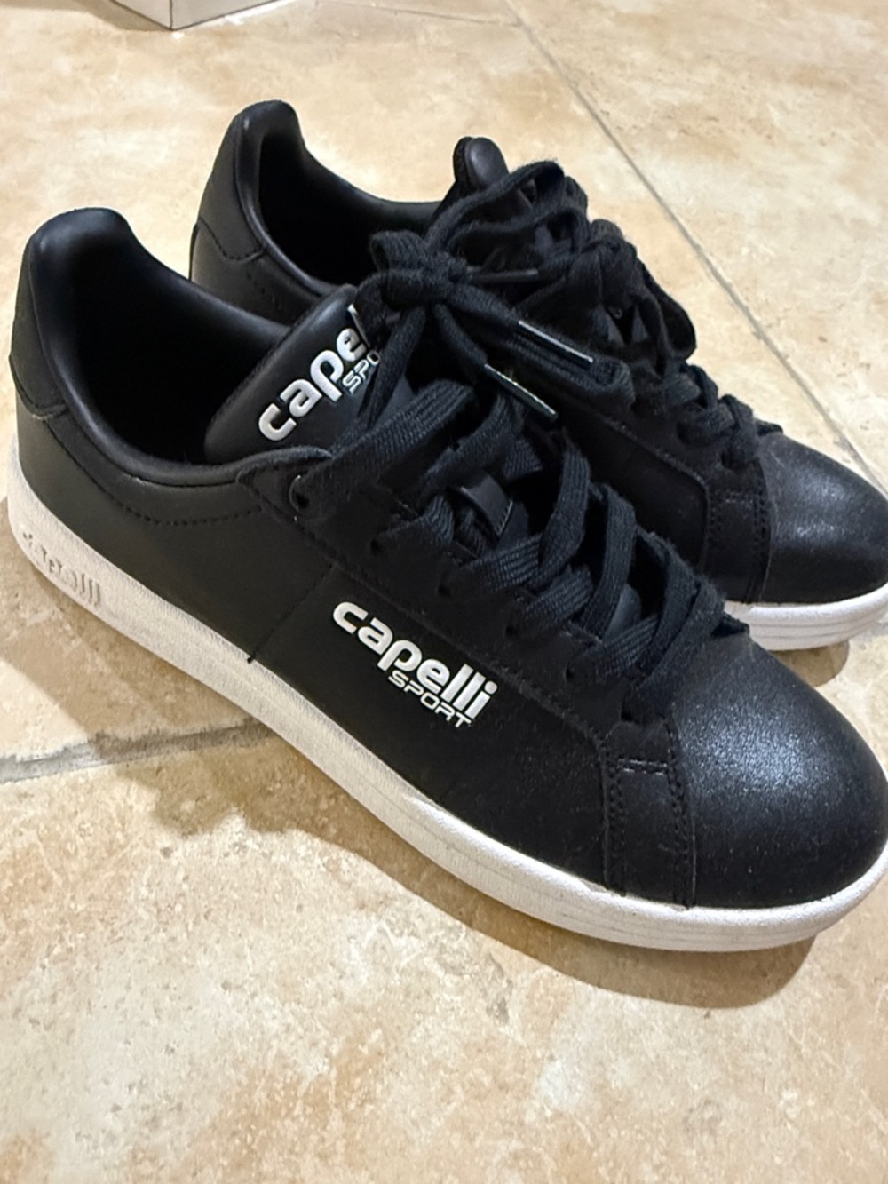 Capelli of New York Black Low-Top Casual Sneakers